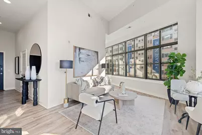 460 New York Ave NW #304, Washington, DC 20001 - Photo 3