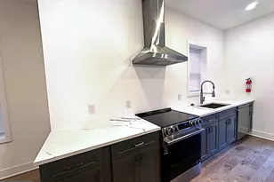733 Gresham Pl NW, Washington, DC 20001 - Photo 5