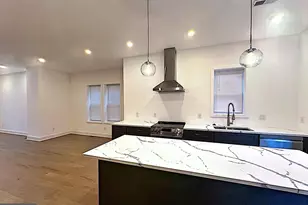 733 Gresham Pl NW, Washington, DC 20001 - Photo 3