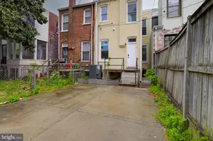 764 13th St SE, Washington, DC 20003 - Photo 41