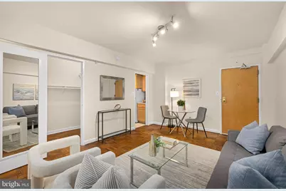 2141 I Street NW #204, Washington, DC 20037 - Photo 5