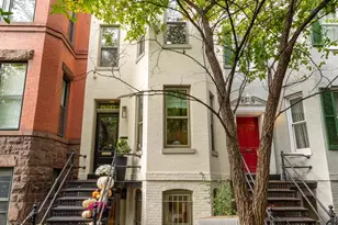 810 North Carolina Ave SE, Washington, DC 20003 - Photo 5