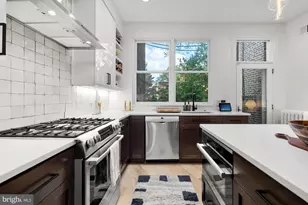 810 North Carolina Ave SE, Washington, DC 20003 - Photo 27