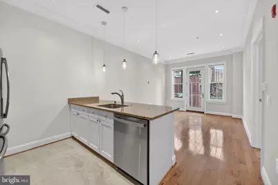 1210 R Street NW #215, Washington, DC 20009 - Photo 9