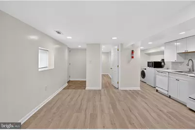 141 Uhland Terrace NE, Washington, DC 20002 - Photo 5