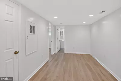 141 Uhland Terrace NE, Washington, DC 20002 - Photo 11