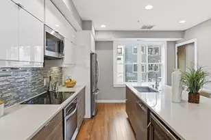 1242 New Jersey Ave NW, Washington, DC 20001 - Photo 9