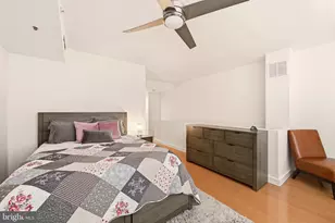912 F St NW, Washington, DC 20004 - Photo 17
