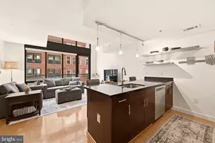 912 F St NW, Washington, DC 20004 - Photo 3