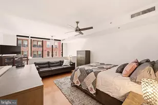 912 F St NW, Washington, DC 20004 - Photo 15