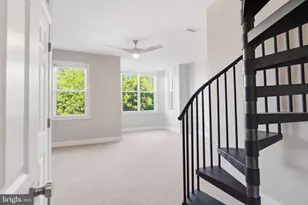 706 12th St NE, Washington, DC 20002 - Photo 19