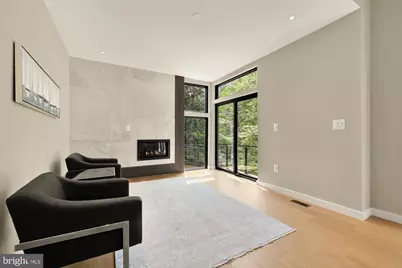 8165 E Beach Drive NW, Washington, DC 20012 - Photo 21