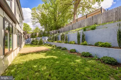 8165 E Beach Drive NW, Washington, DC 20012 - Photo 45