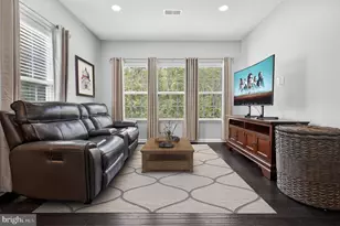 2526 Baldwin Cres NE, Washington, DC 20018 - Photo 17