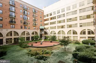 1111 25th St NW, Washington, DC 20037 - Photo 15