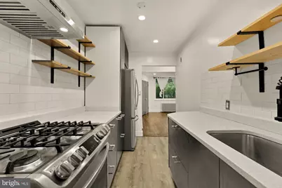 215 Hawaii Avenue NE, Washington, DC 20011 - Photo 17