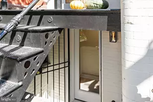 427 10th St NE, Washington, DC 20002 - Photo 25