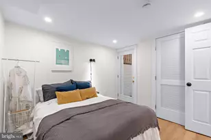 427 10th St NE, Washington, DC 20002 - Photo 29