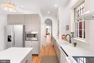 427 10th St NE, Washington, DC 20002 - Photo 11