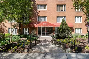 2400 NW 41st Street NW, Washington, DC 20007 - Photo 33