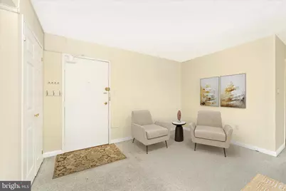 2400 NW 41st Street NW #403, Washington, DC 20007 - Photo 3