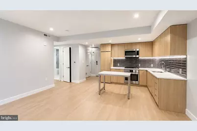 1224 M Street NW #T-03, Washington, DC 20005 - Photo 3