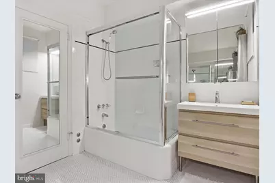 3901 Cathedral Avenue NW #418, Washington, DC 20016 - Photo 11
