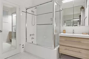 3901 Cathedral Ave NW, Washington, DC 20016 - Photo 11