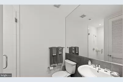 1177 22nd Street NW #2E, Washington, DC 20037 - Photo 19