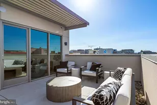 1224 M St NW, Washington, DC 20005 - Photo 11