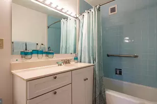 4101 Cathedral Ave NW, Washington, DC 20016 - Photo 9