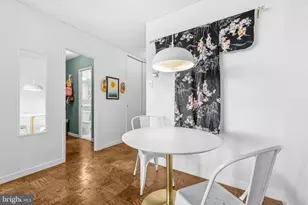 240 SW M Street SW, Washington, DC 20024 - Photo 3