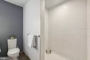 70 N Street SE, Washington, DC 20003 - Photo 27