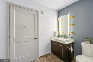 70 N Street SE, Washington, DC 20003 - Photo 25