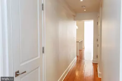 3009 M Street NW #2, Washington, DC 20007 - Photo 7