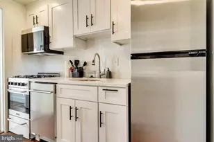 409 Constitution Ave NE, Washington, DC 20002 - Photo 29