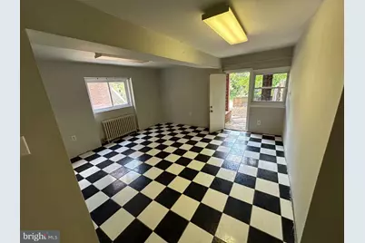 521 Oakwood Street SE, Washington, DC 20032 - Photo 25