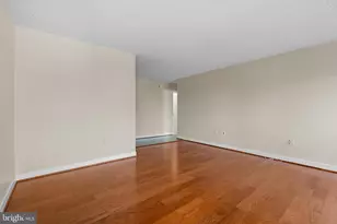 1325 18th St NW, Washington, DC 20036 - Photo 5