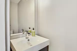 2533 11th St NW, Washington, DC 20001 - Photo 17