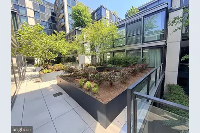 925 H Street NW #315, Washington, DC 20001 - Photo 3