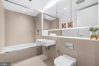 925 H Street NW #315, Washington, DC 20001 - Photo 19