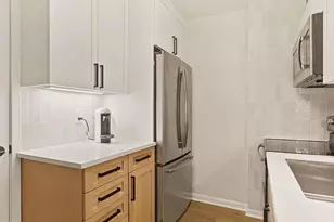1718 P St NW, Washington, DC 20036 - Photo 5
