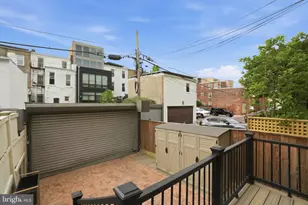 1326 Corcoran St NW, Washington, DC 20009 - Photo 29