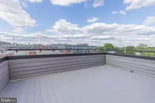 1332 G St SE, Washington, DC 20003 - Photo 15