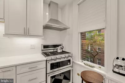 2039 New Hampshire Avenue NW #301, Washington, DC 20009 - Photo 19