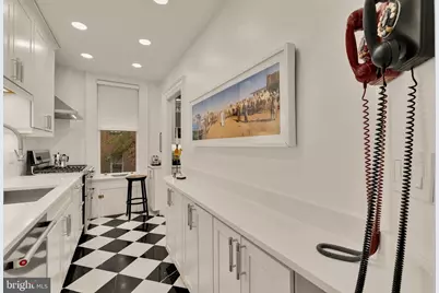 2039 New Hampshire Avenue NW #301, Washington, DC 20009 - Photo 15