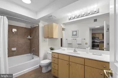 631 D Street NW #1129, Washington, DC 20004 - Photo 15