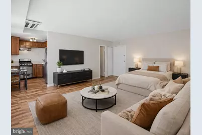 2710 Macomb Street NW #111, Washington, DC 20008 - Photo 7