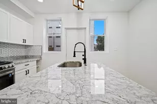 1721 L St NE, Washington, DC 20002 - Photo 11
