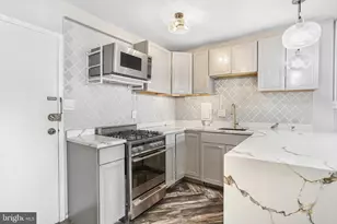 922 24th Street NW, Washington, DC 20037 - Photo 17